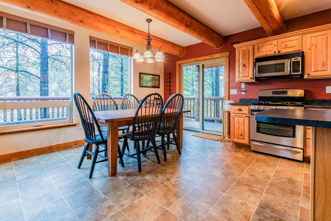 Lake 5 Cabin ウェスト・グレイシャー エクステリア 写真